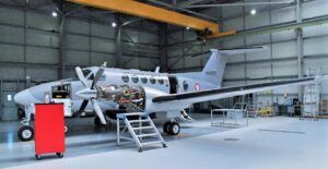 Máquina de limpieza industrial para componentes aeroespaciales por ultrasonidos